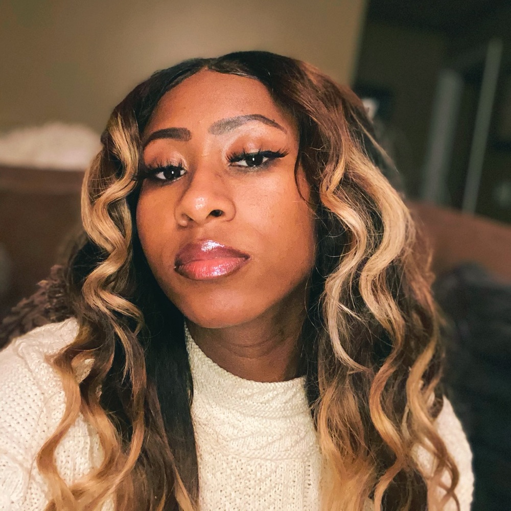 Meet your Posher, Sierra